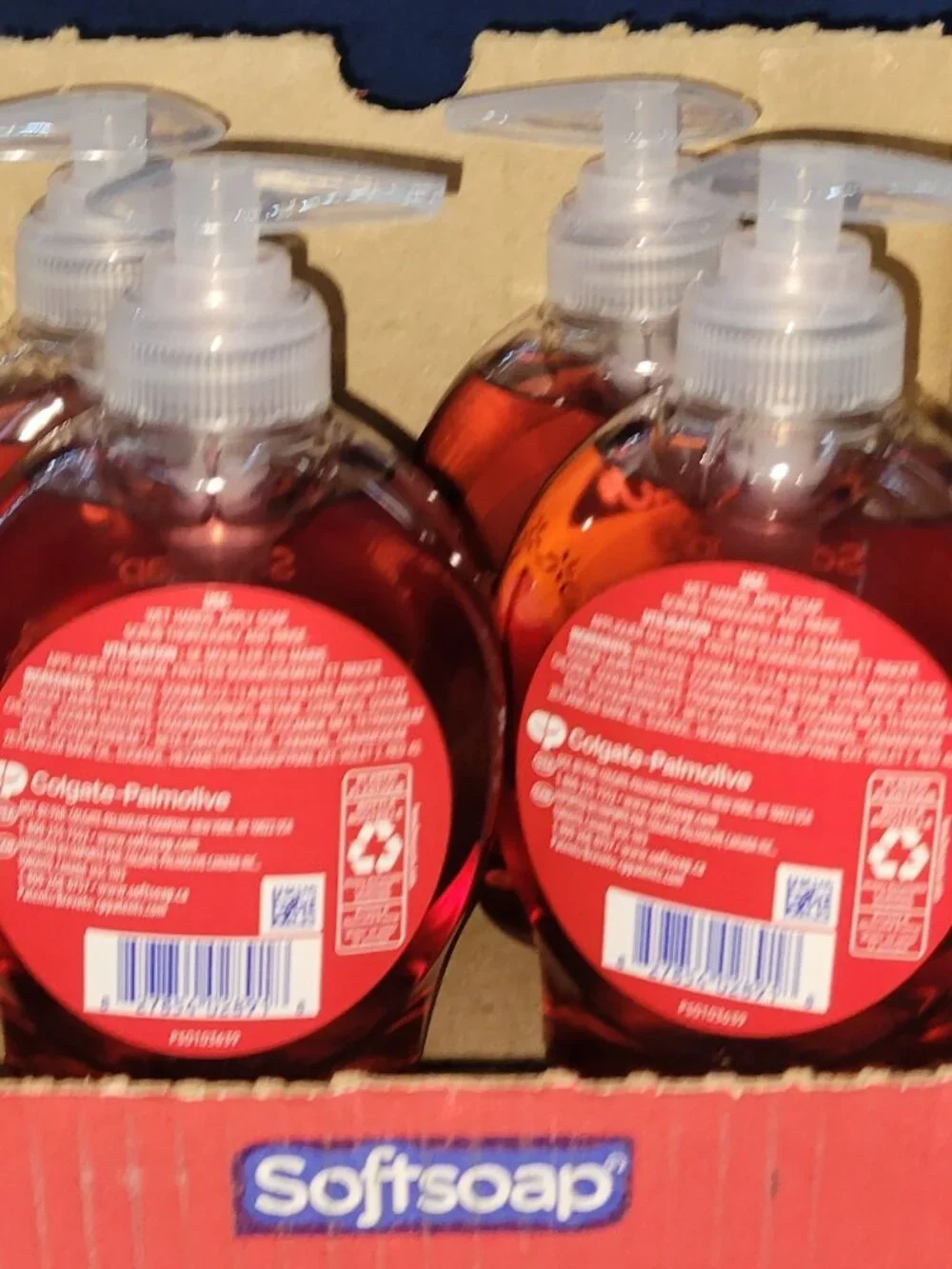 Share 4 Softsoap Hand Soap, Red Apple Limited Edition Holiday 6.25 FL OZ New
